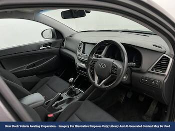 Used Hyundai TUCSON 2018 for sale - 79636920: Photo