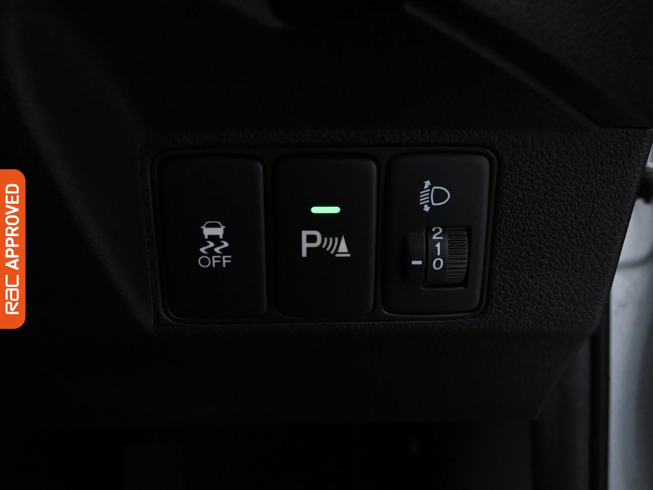 Used Honda Civic 2016 for sale - 76156472: Photo 15