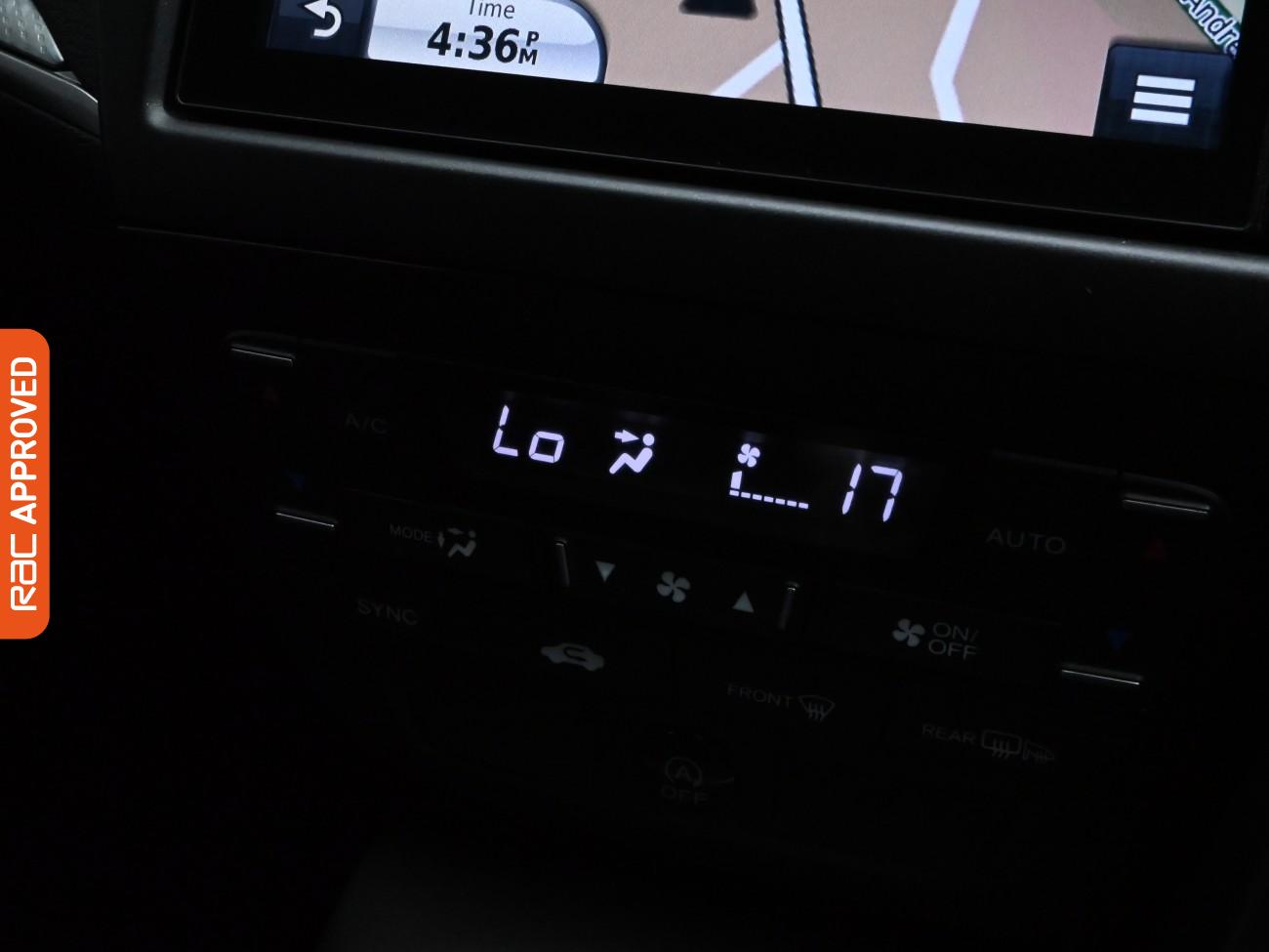 Used Honda Civic 2016 for sale - 76156472: Photo 16