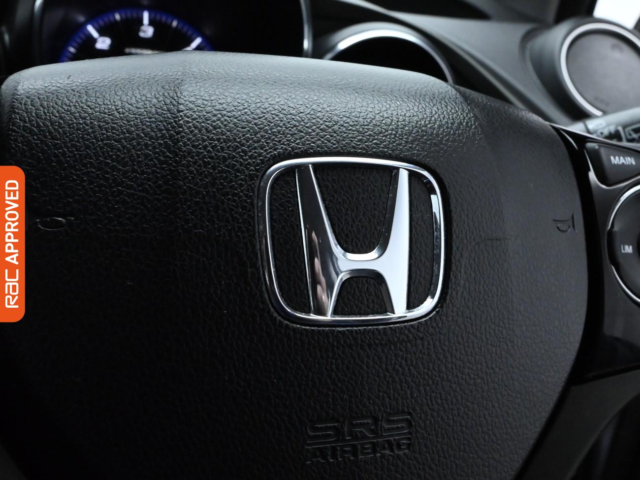 Used Honda Civic 2016 for sale - 76156472: Photo 24