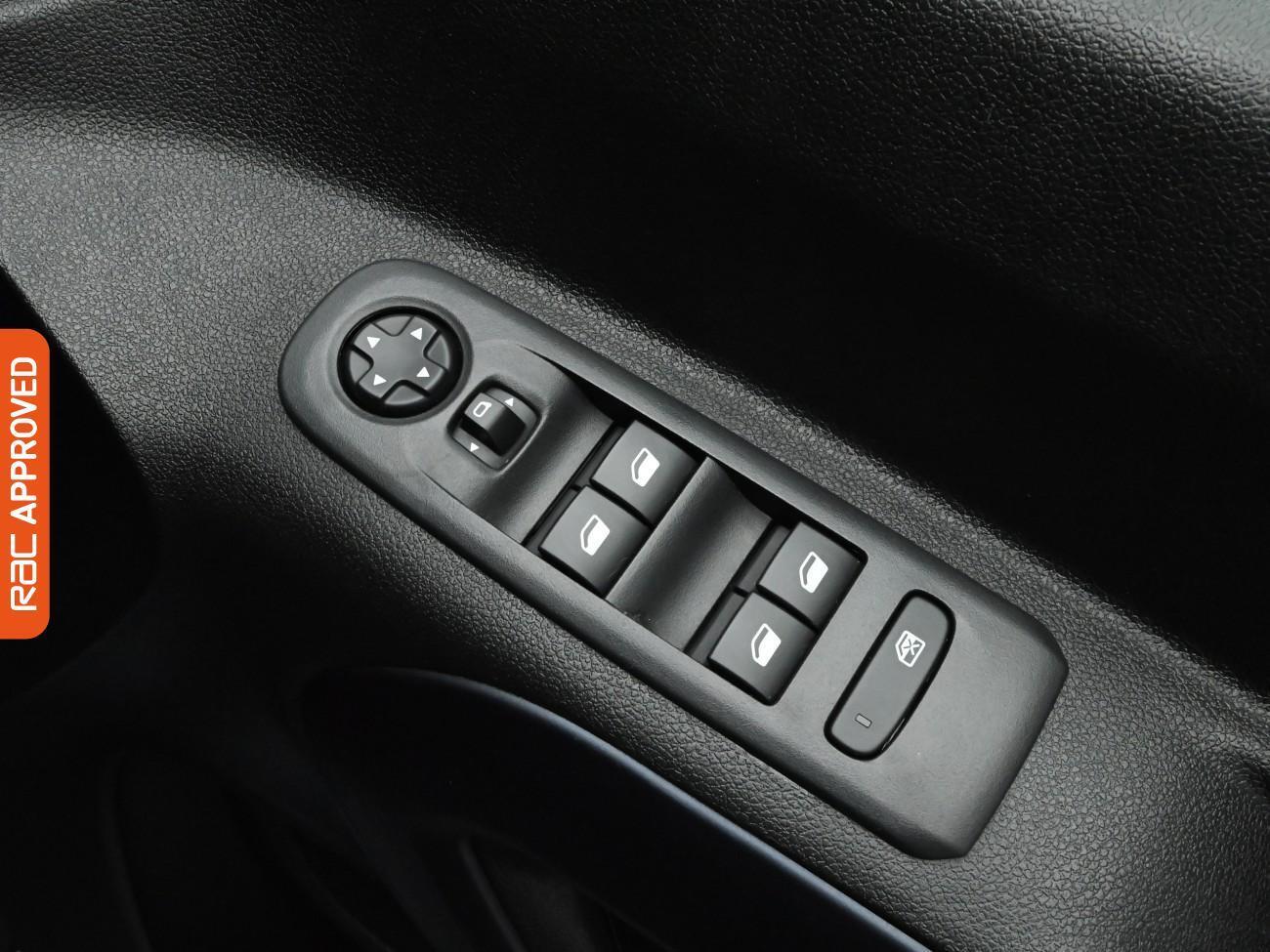 Used Peugeot Rifter 2019 for sale - 77443937: Photo 27