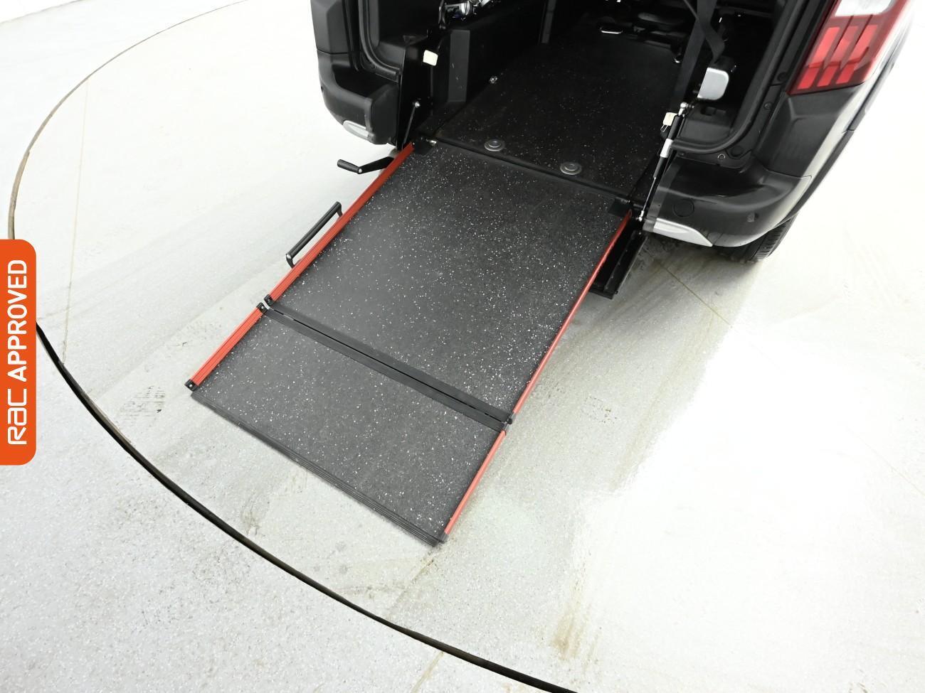 Used Peugeot Rifter 2019 for sale - 77443937: Photo 28