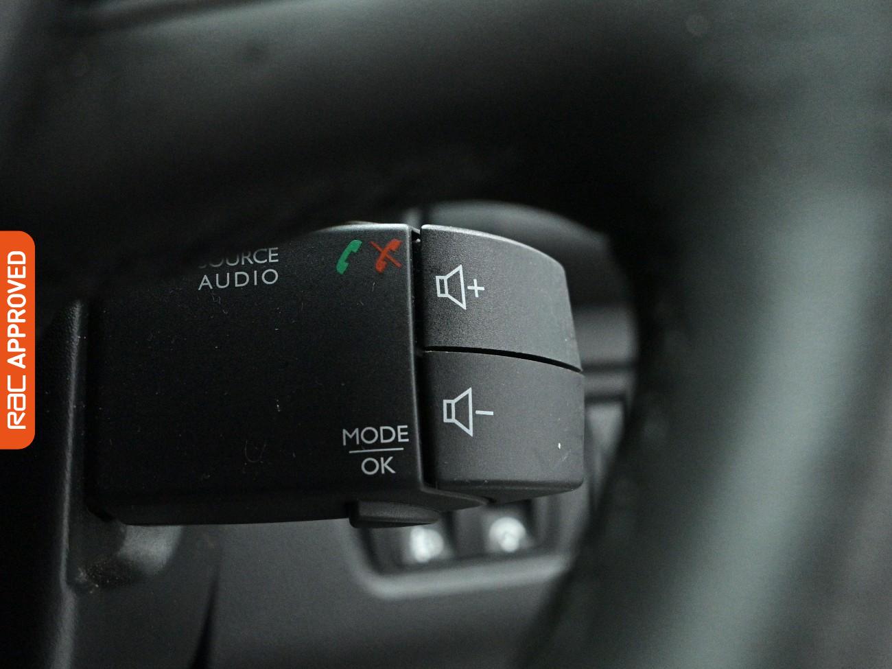 Used Renault Clio 2018 for sale - 78139200: Photo 17