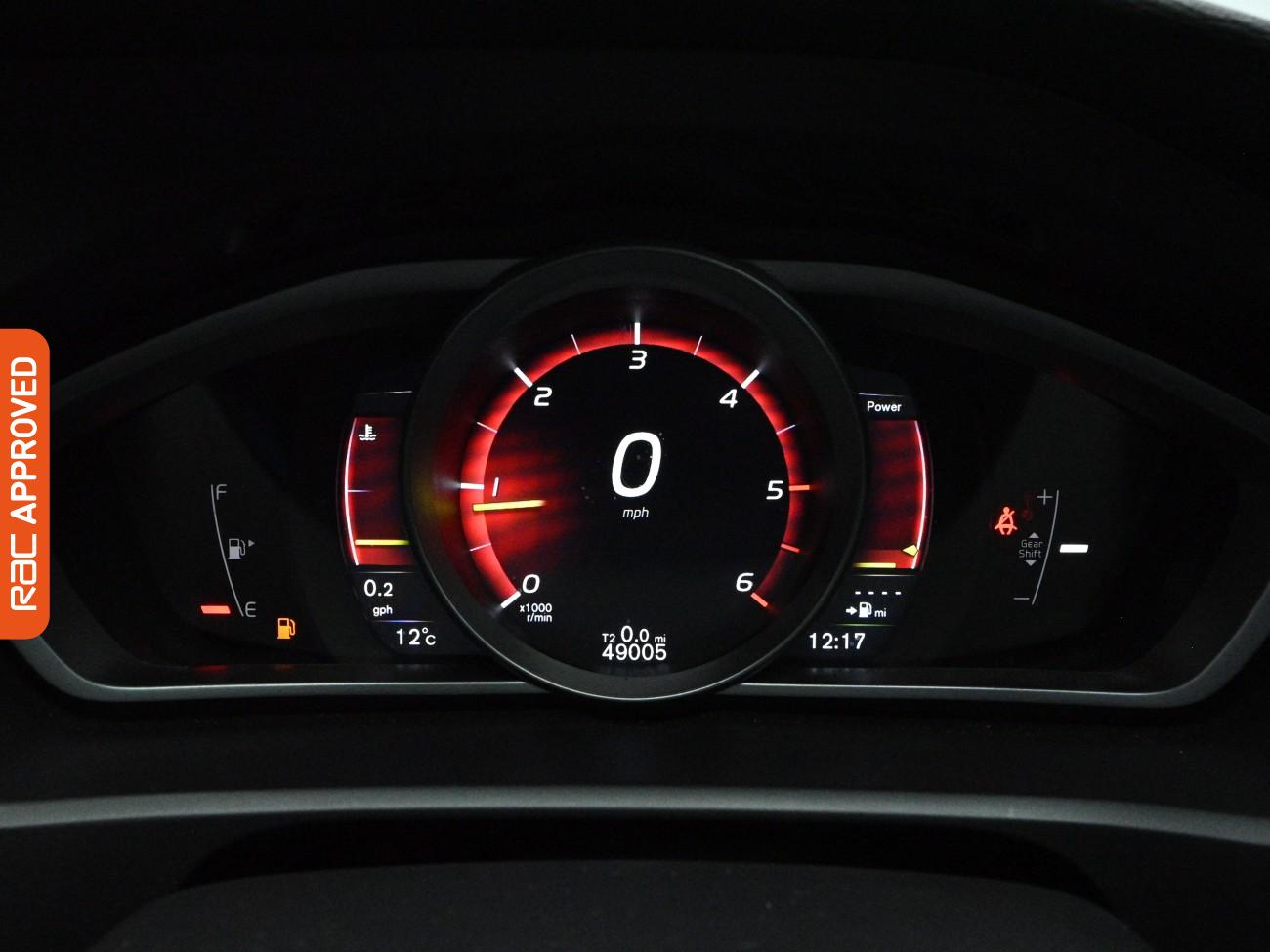 Used Volvo V40 2019 for sale - 77692289: Photo 11