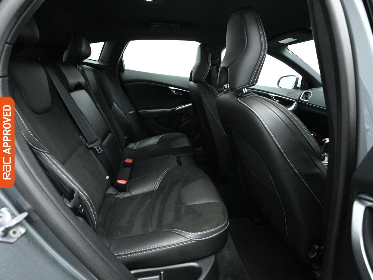 Used Volvo V40 2019 for sale - 77692289: Photo 13