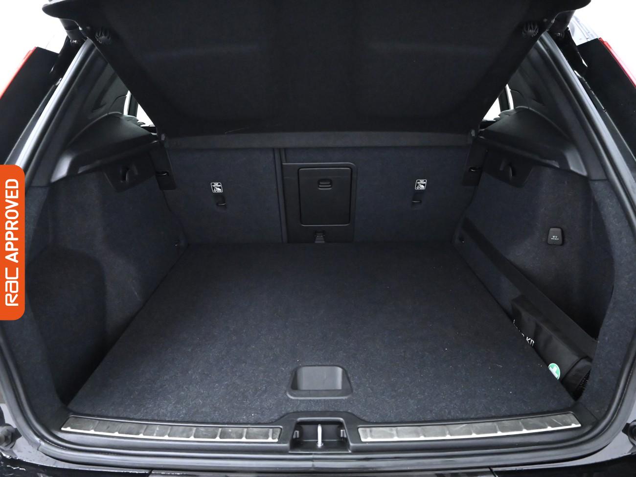 Used Volvo XC40 2019 for sale - 76836393: Photo 24