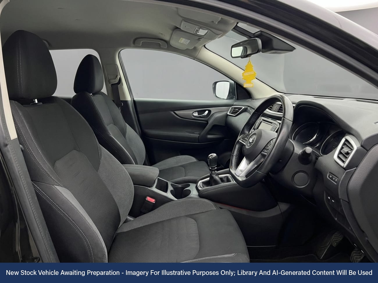 Used Nissan Qashqai 2017 for sale - 77743623: Photo 3