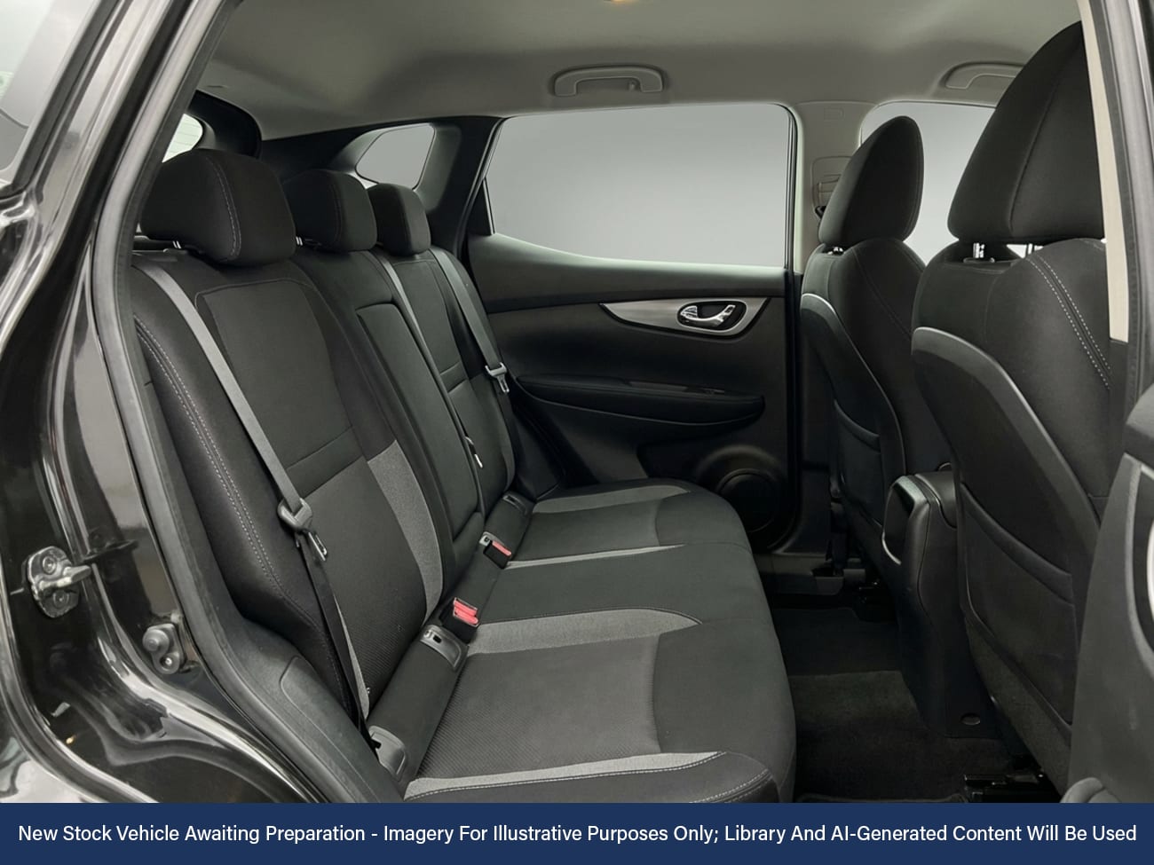 Used Nissan Qashqai 2017 for sale - 77743623: Photo 4