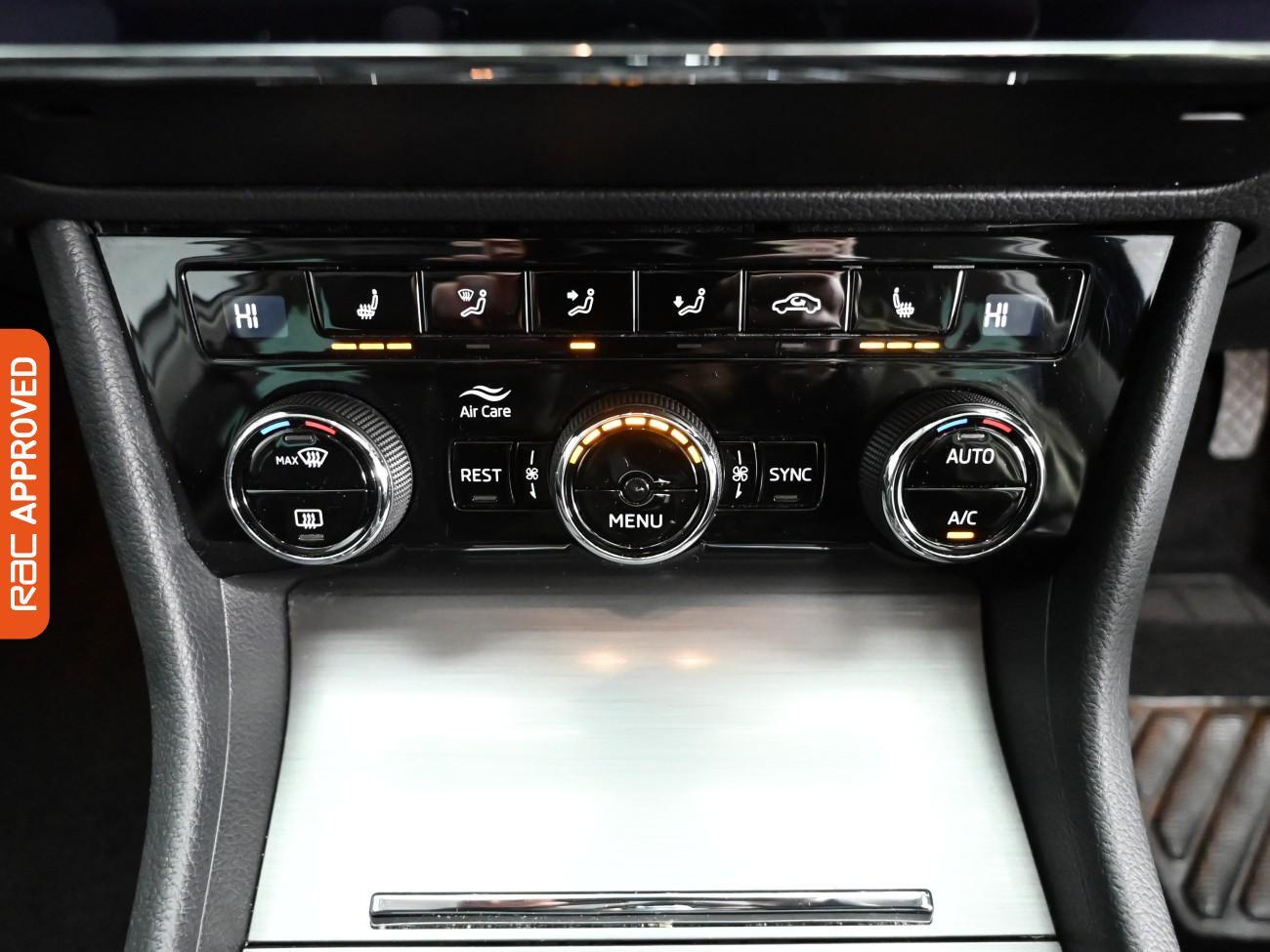 Used Skoda Superb 2020 for sale - 77535440: Photo 17