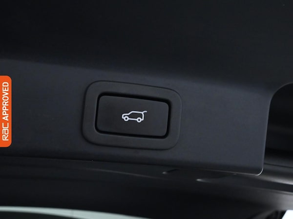 Used Jaguar F-Pace 2021 for sale - 75674021: Photo 16