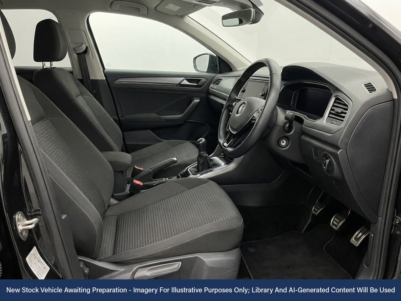 Used Volkswagen T-Roc 2022 for sale - 77829419: Photo 3