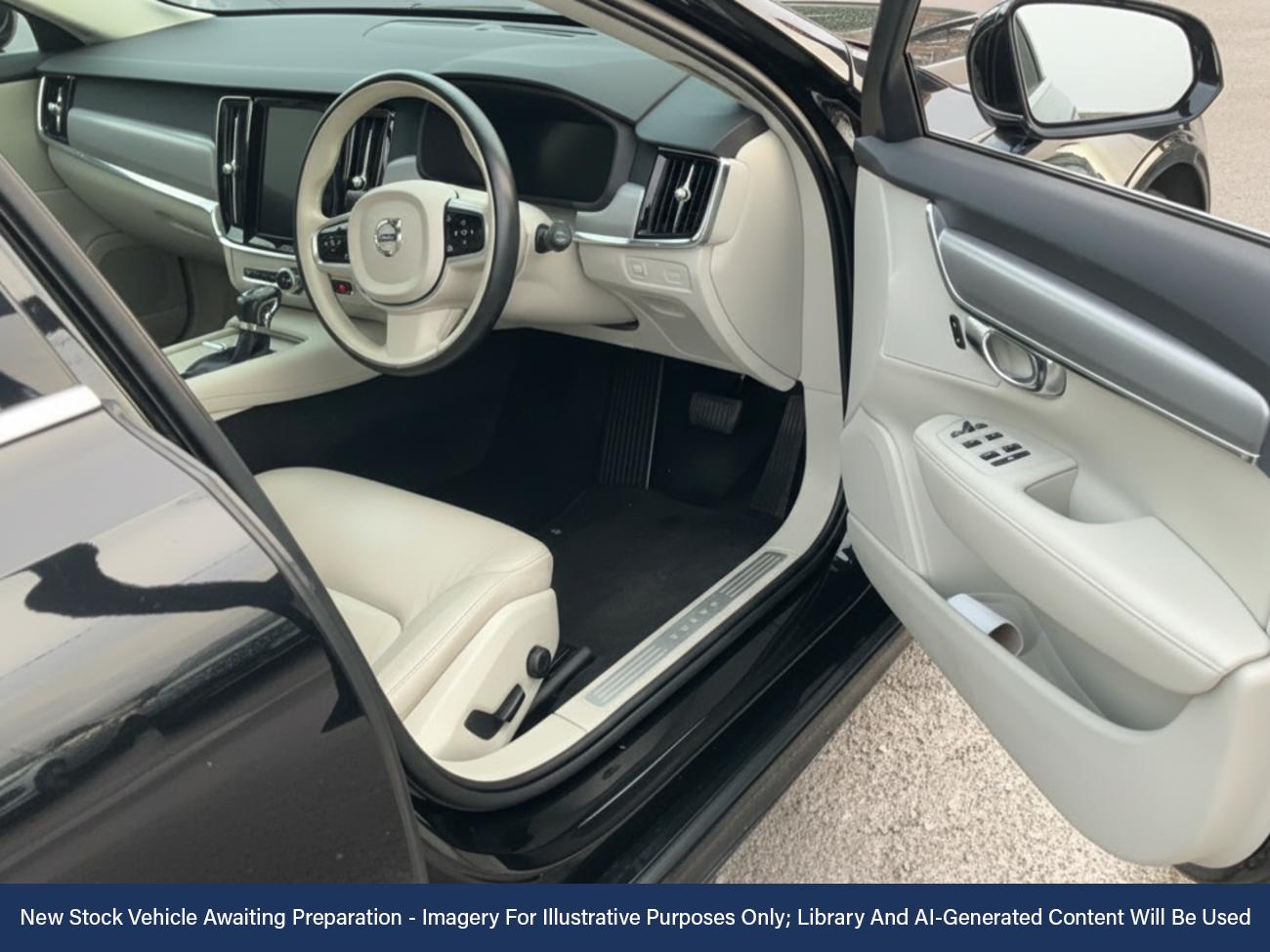 Used Volvo V90 2018 for sale - 76955447: Photo 3