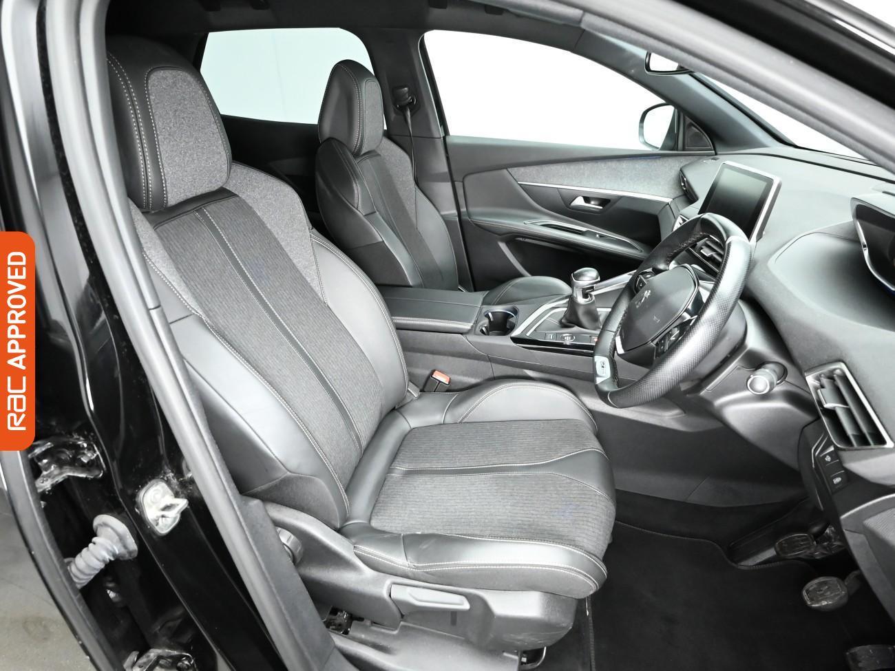 Used Peugeot 3008 2020 for sale - 76630017: Photo 12