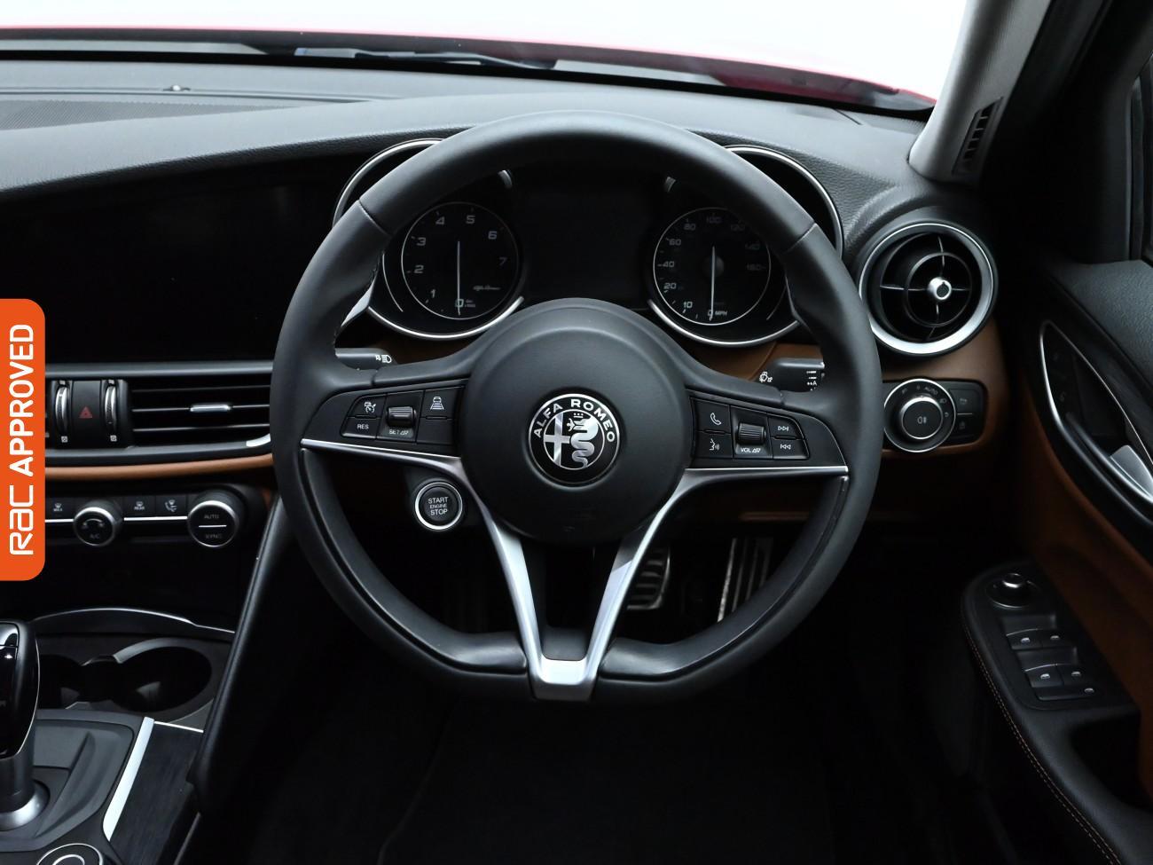 Used Alfa Romeo Giulia 2020 for sale - 76219990: Photo 9