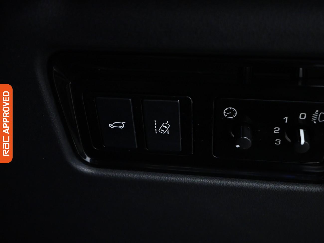 Used Jaguar F-Pace 2017 for sale - 75983360: Photo 22