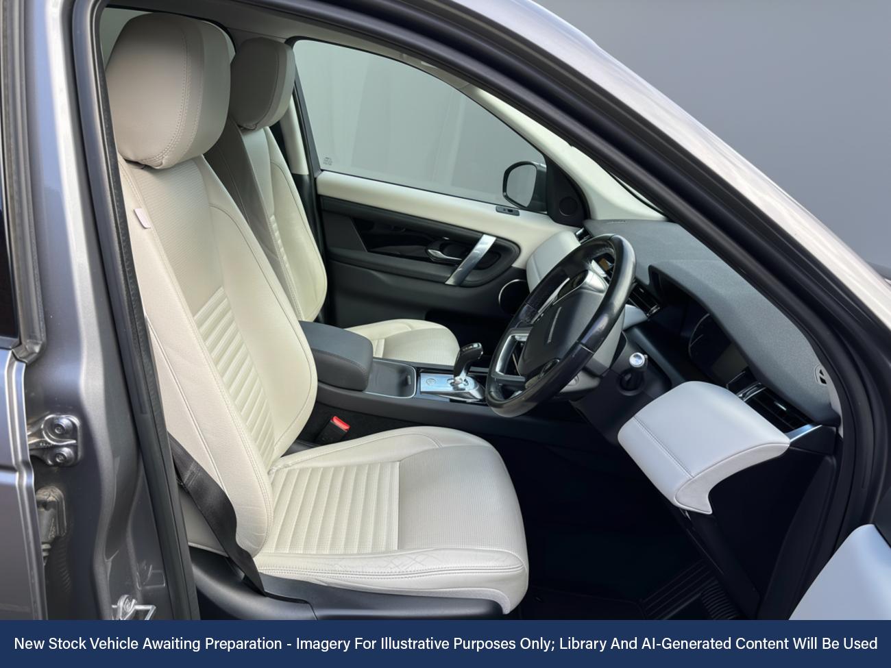 Used Land Rover Discovery Sport 2020 for sale - 76641878: Photo 2