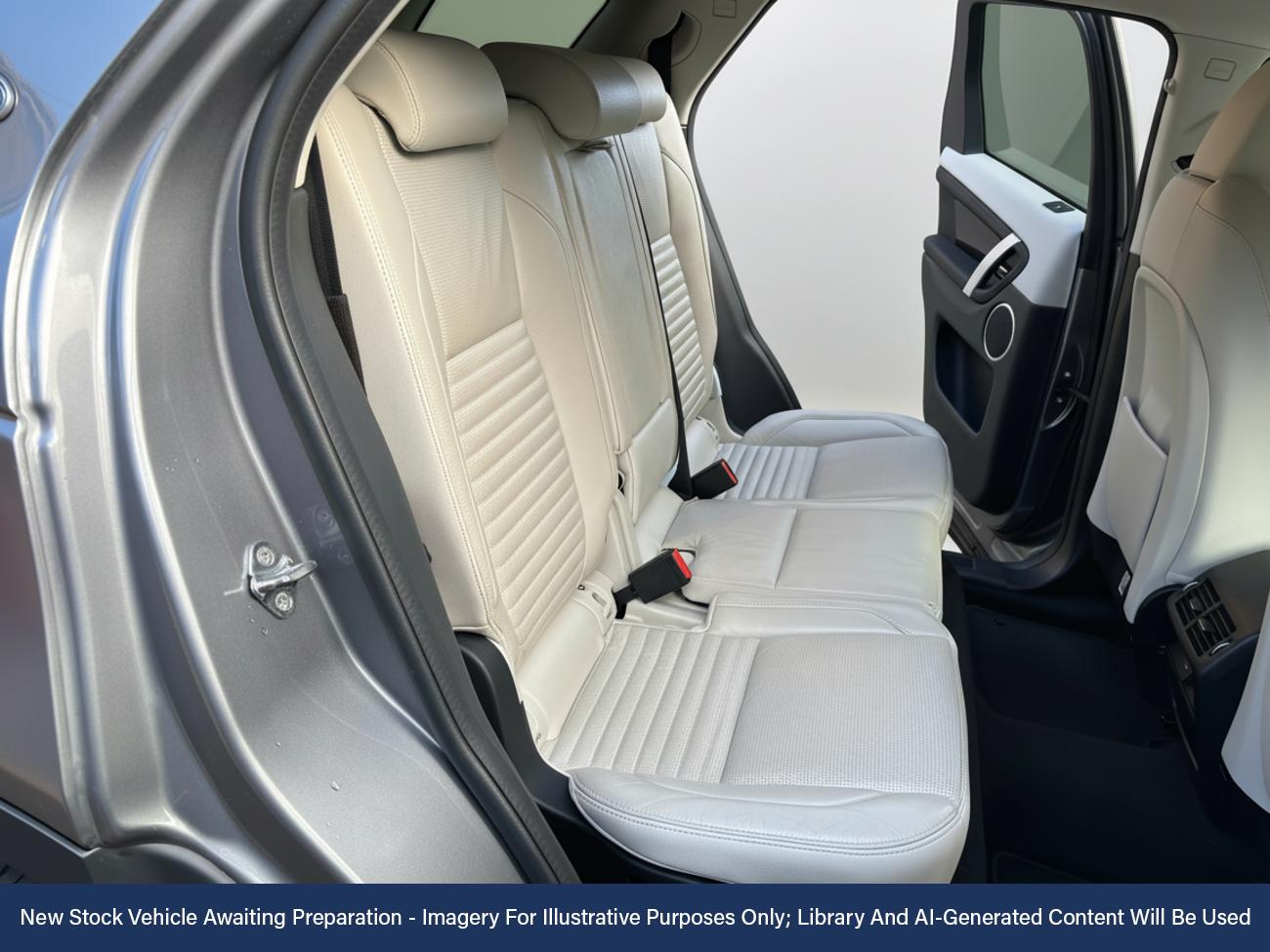 Used Land Rover Discovery Sport 2020 for sale - 76641878: Photo 3