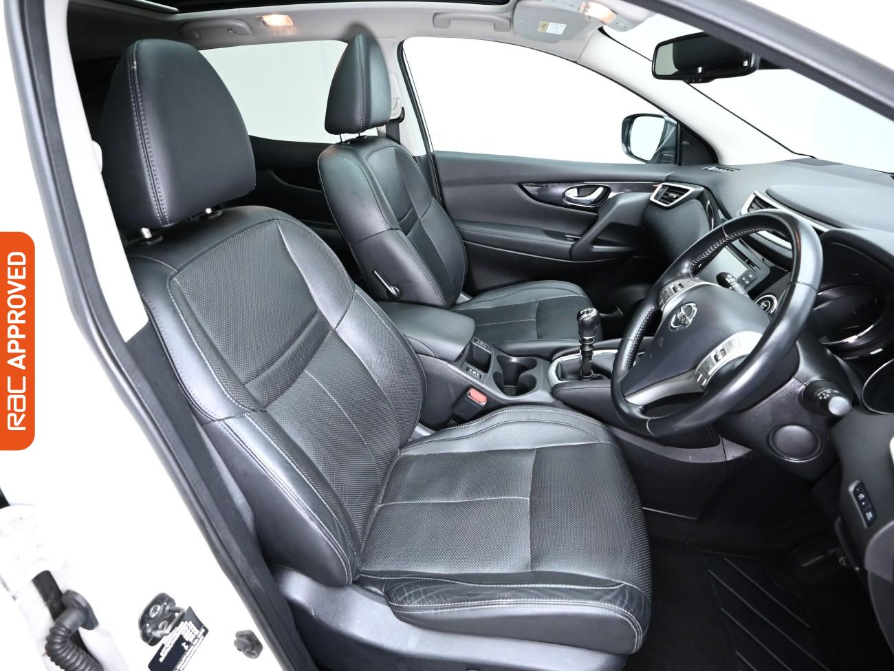 Used Nissan Qashqai 2017 for sale - 76569593: Photo 12