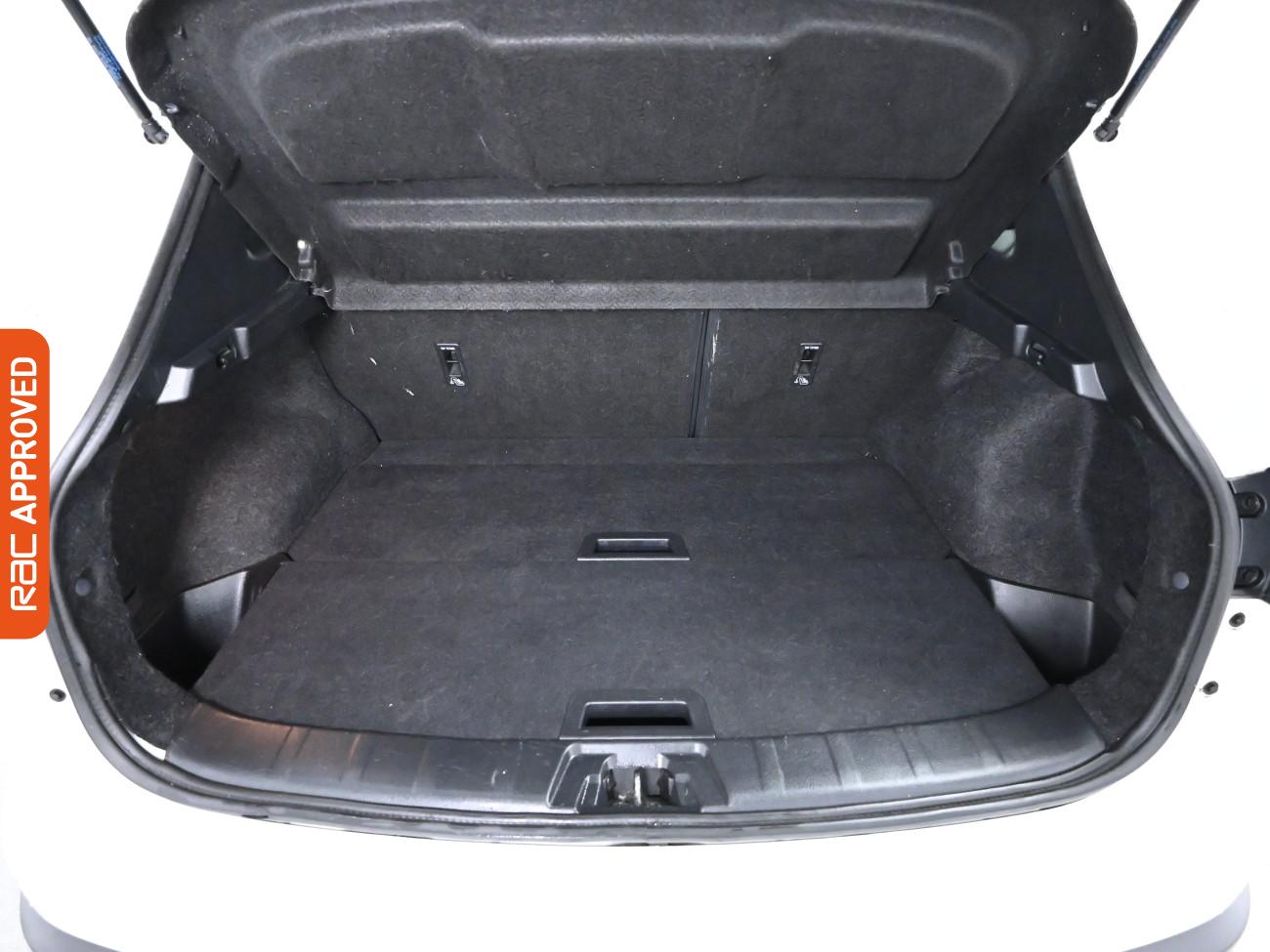 Used Nissan Qashqai 2017 for sale - 76569593: Photo 24