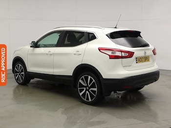 Used Nissan Qashqai 2017 for sale - 76569593: Photo
