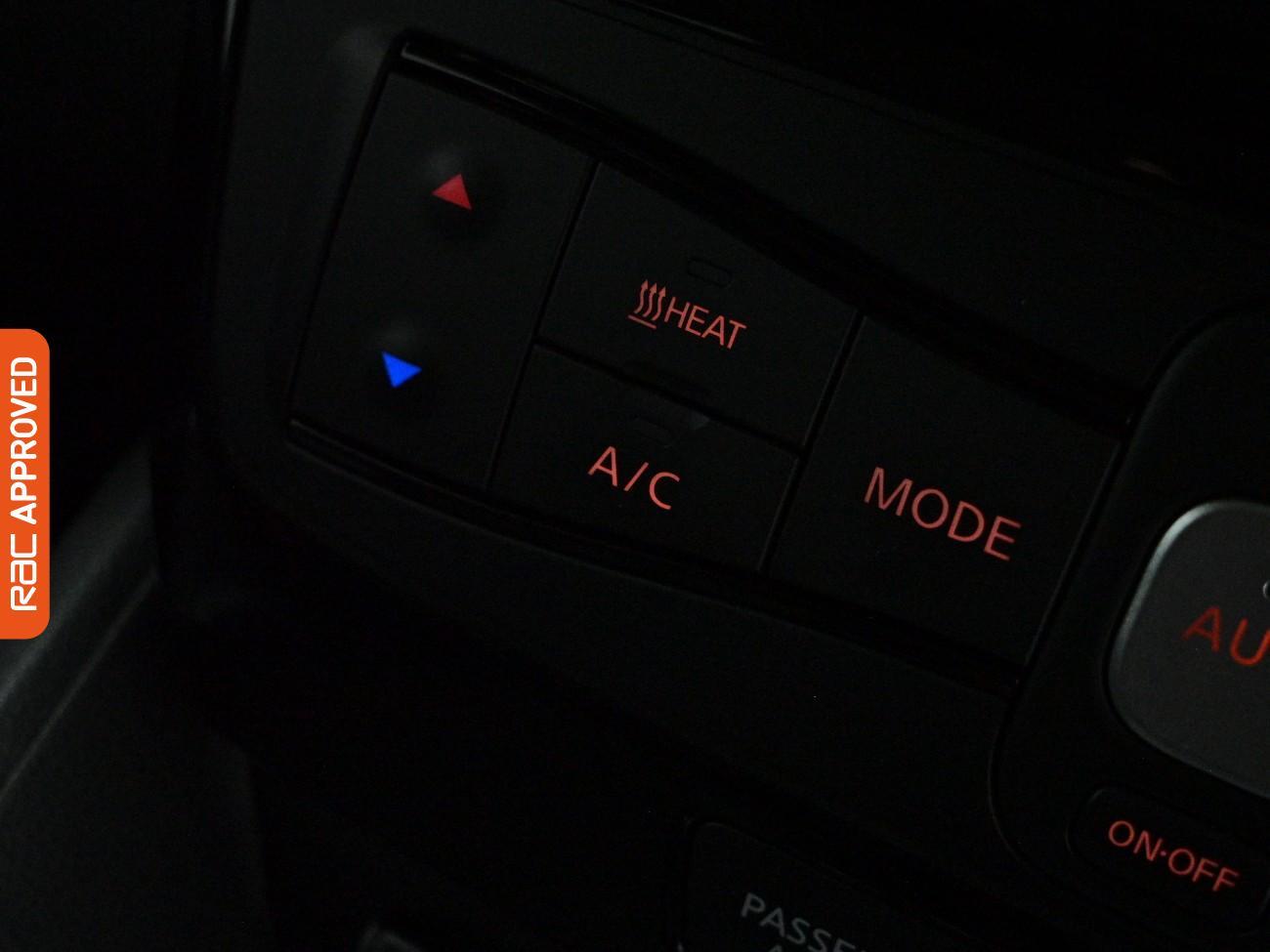 Used Nissan Leaf 2021 for sale - 78016174: Photo 19