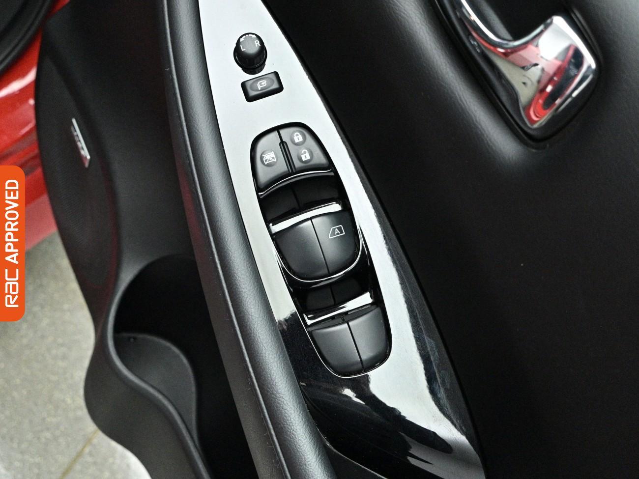 Used Nissan Leaf 2021 for sale - 78016174: Photo 26