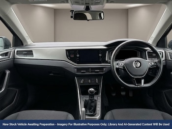 Used Volkswagen Polo 2021 for sale - 76972703: Photo