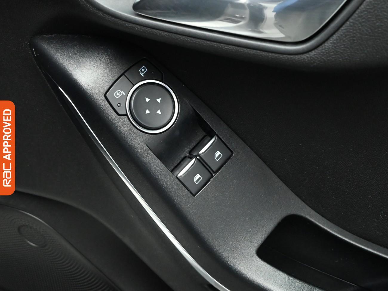 Used Ford Fiesta 2019 for sale - 77520339: Photo 25