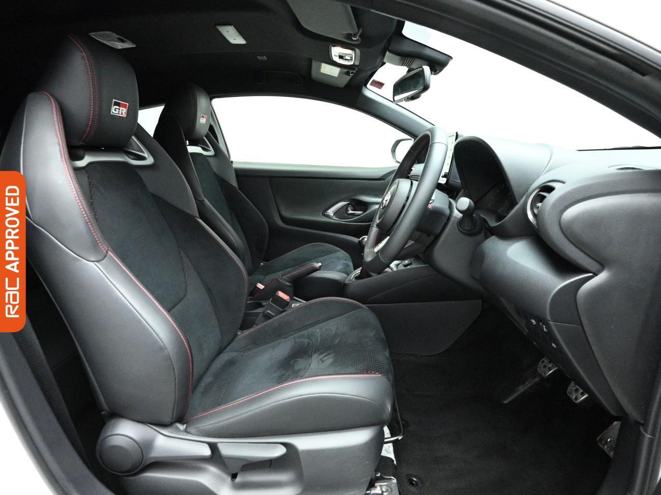 Used Toyota Yaris 2021 for sale - 77666343: Photo 12