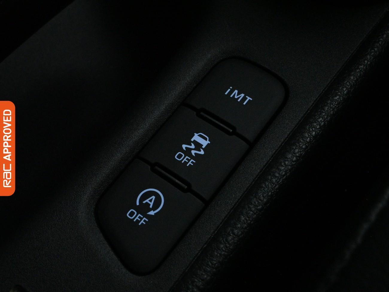 Used Toyota Yaris 2021 for sale - 77666343: Photo 15