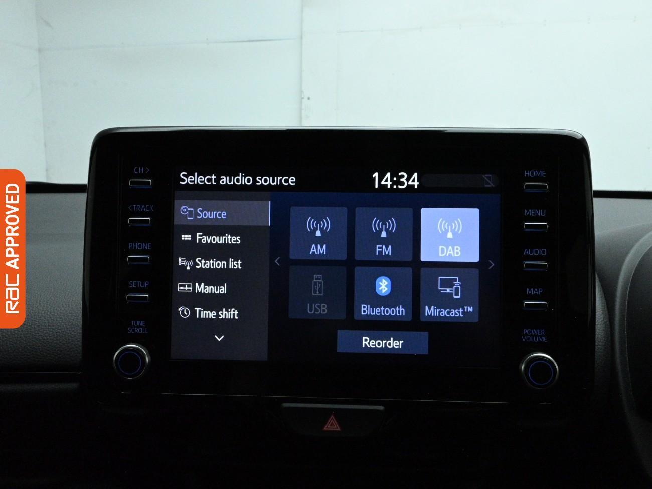 Used Toyota Yaris 2021 for sale - 77666343: Photo 24