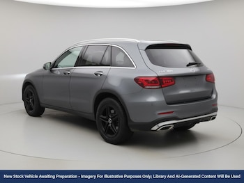 Used Mercedes-Benz GLC 2021 for sale - 76610870: Photo