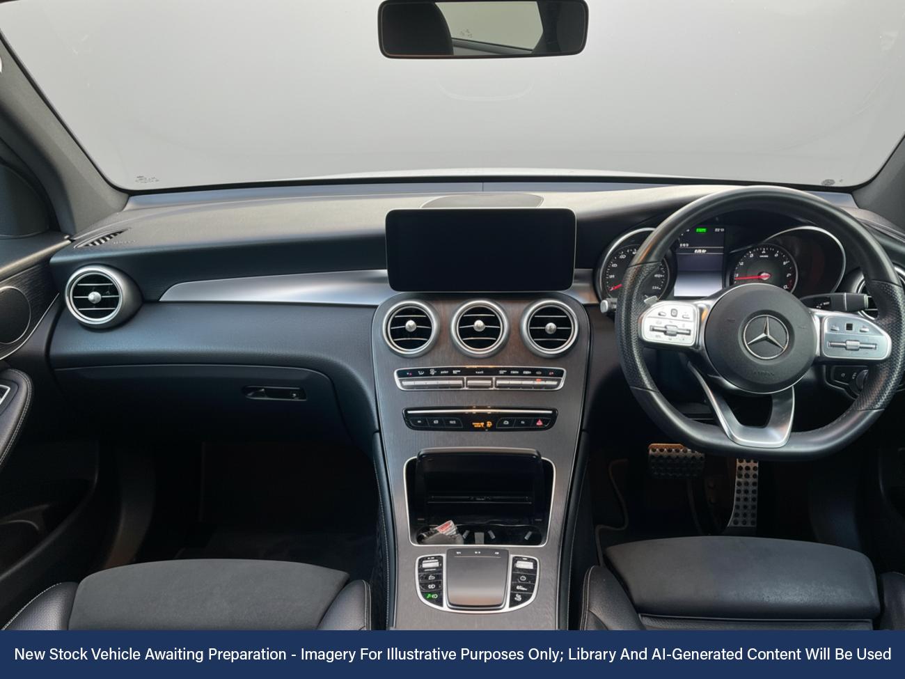 Used Mercedes-Benz GLC 2021 for sale - 76610870: Photo 6