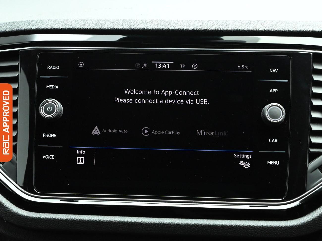 Used Volkswagen T-Roc 2021 for sale - 77286840: Photo 15