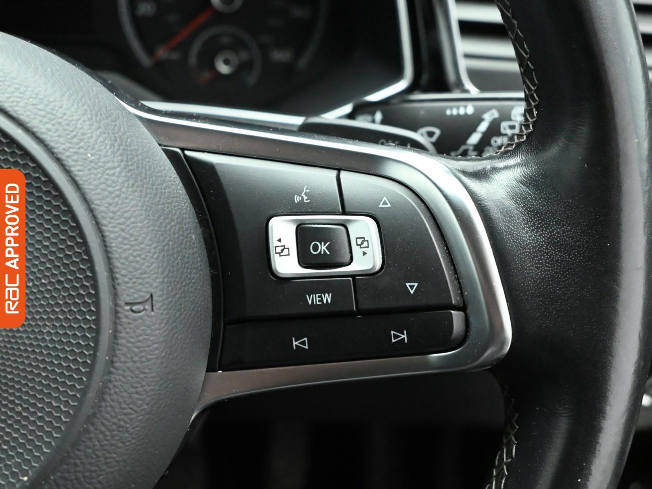 Used Volkswagen T-Roc 2021 for sale - 77286840: Photo 21