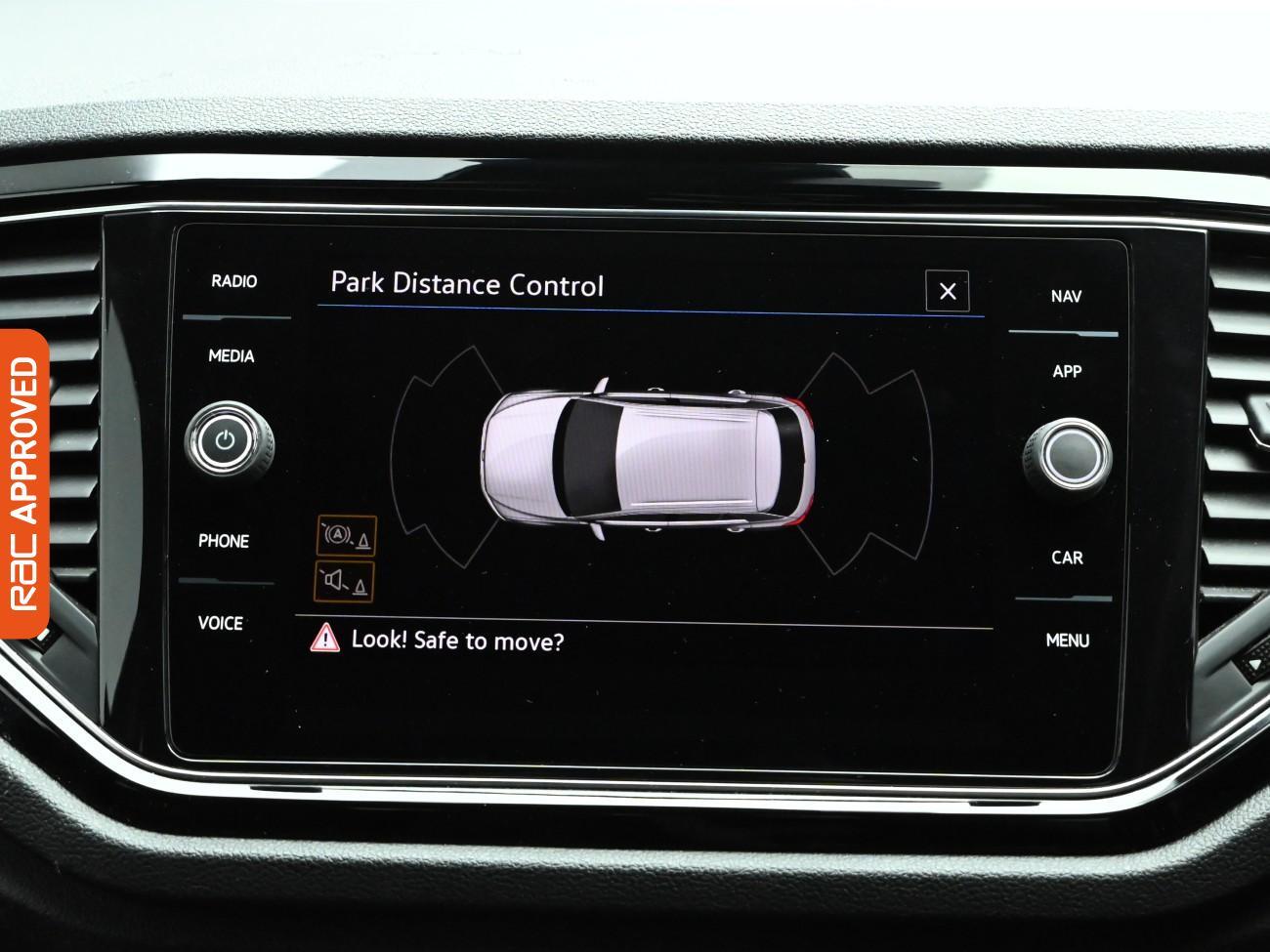 Used Volkswagen T-Roc 2021 for sale - 77286840: Photo 3