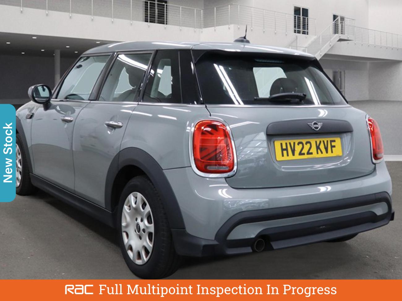 Used MINI Hatch 2022 for sale - 76156437: Photo 2