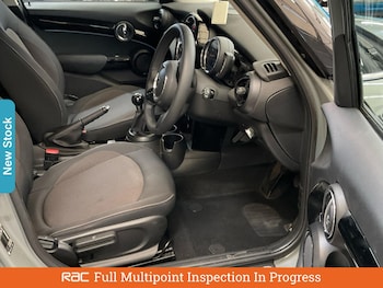 Used MINI Hatch 2022 for sale - 76156437: Photo 3