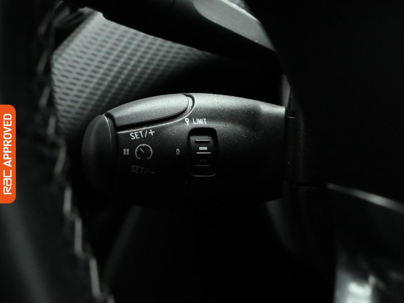 Used Peugeot 208 2019 for sale - 77083911: Photo 19