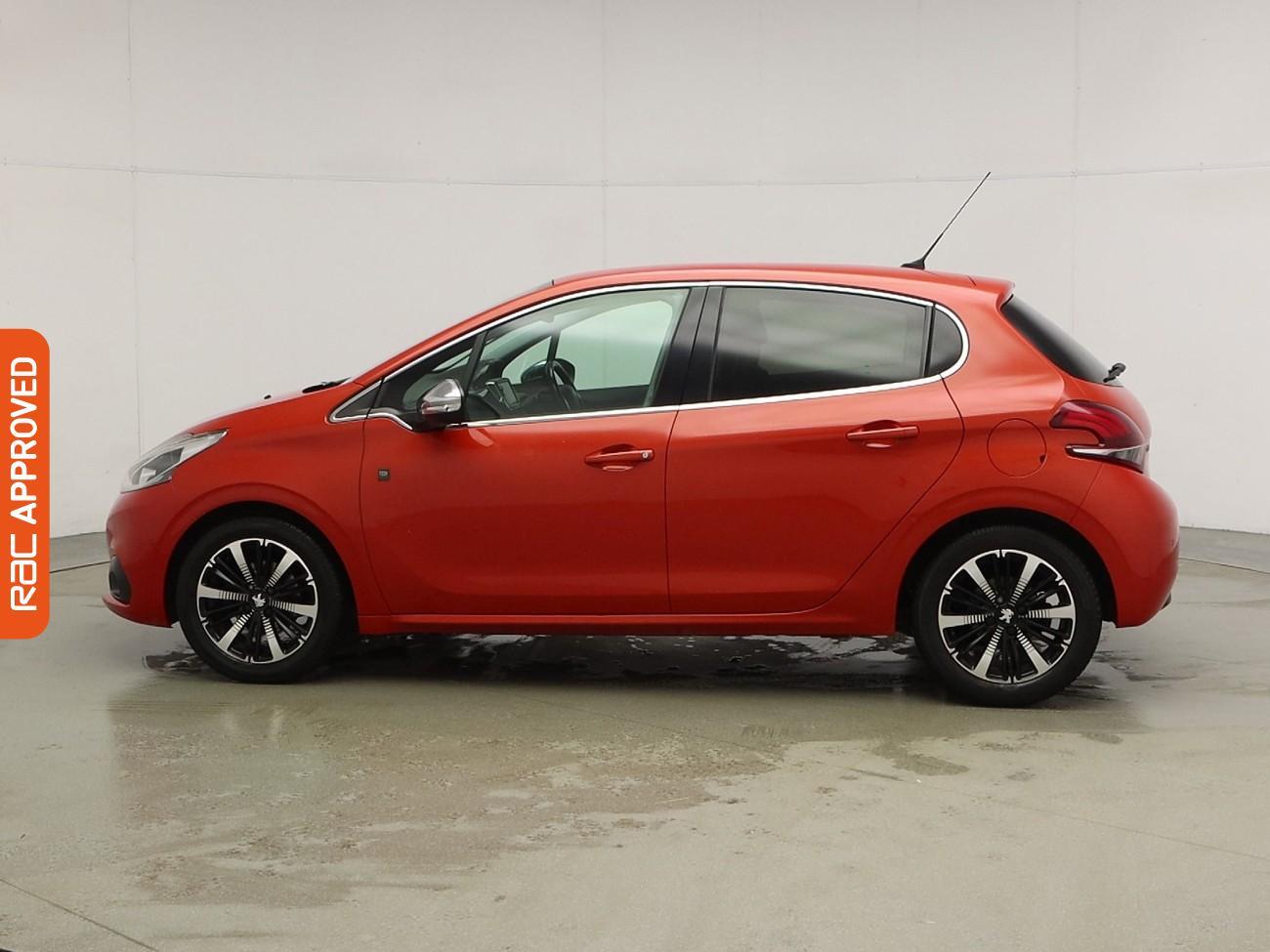 Used Peugeot 208 2019 for sale - 77083911: Photo 28