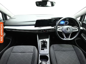 Used Volkswagen Golf 2022 for sale - 76558054: Photo