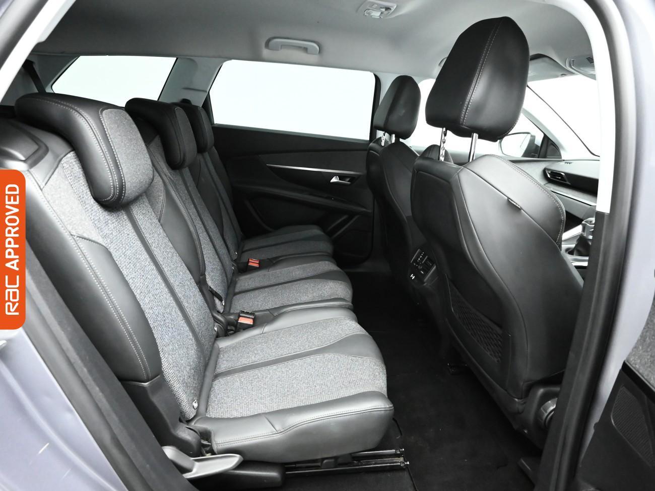 Used Peugeot 5008 2020 for sale - 76697574: Photo 13