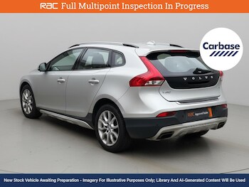 Used Volvo V40 Cross Country 2016 for sale - 76957972: Photo