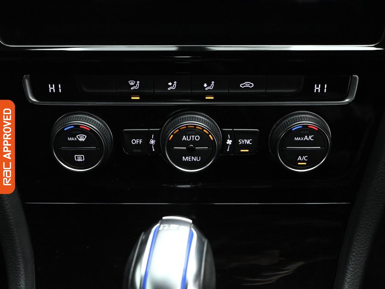 Used Volkswagen Golf 2018 for sale - 77187518: Photo 17