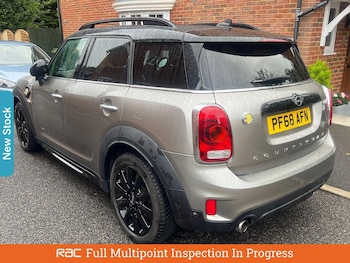 Used MINI Countryman 2018 for sale - 75898312: Photo