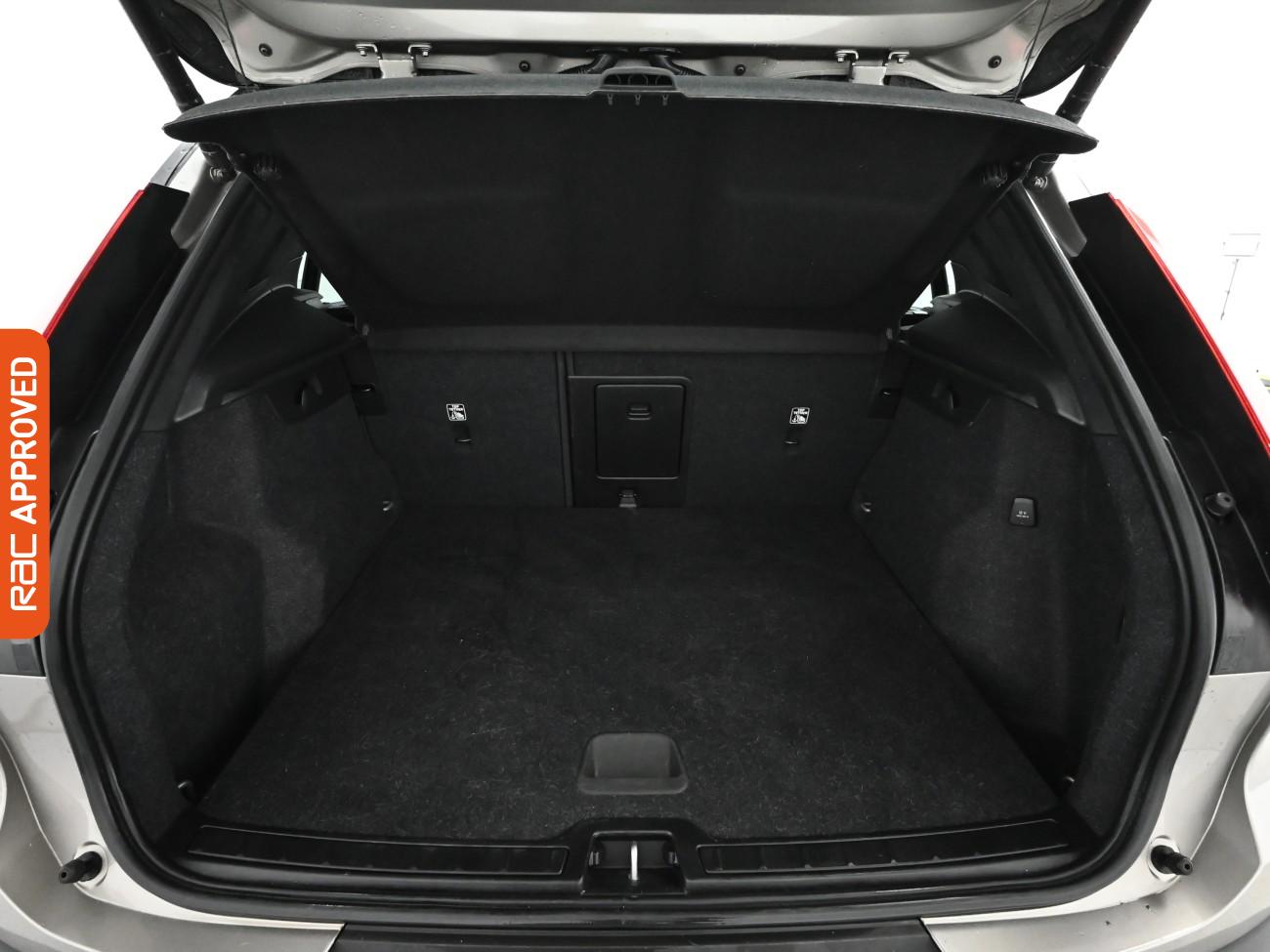 Used Volvo XC40 2022 for sale - 77582721: Photo 29