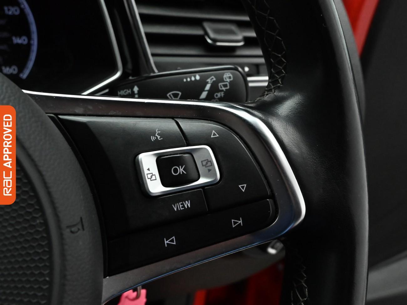 Used Volkswagen T-Roc 2021 for sale - 76705482: Photo 22