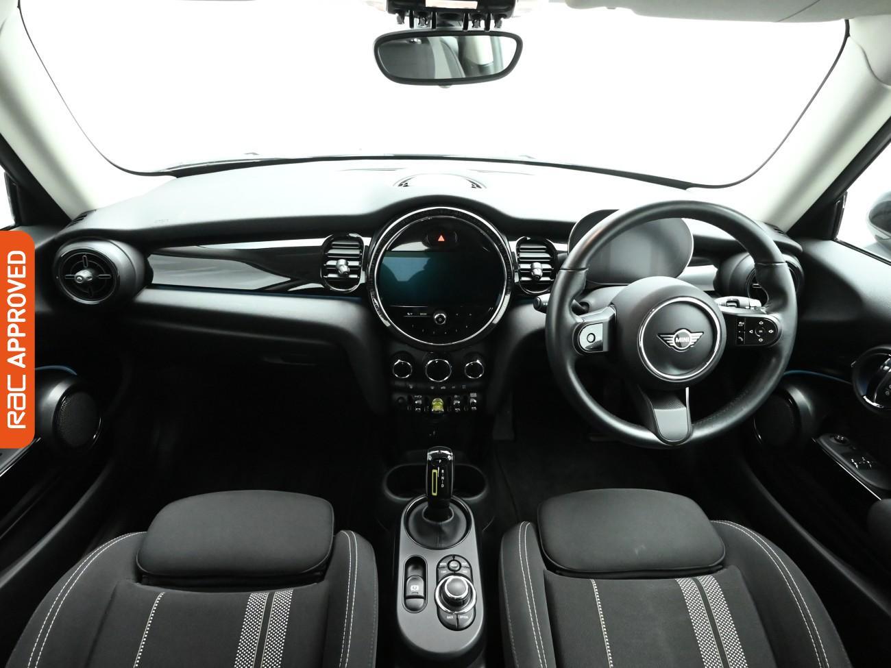 Used MINI Hatch 2022 for sale - 77179096: Photo 2