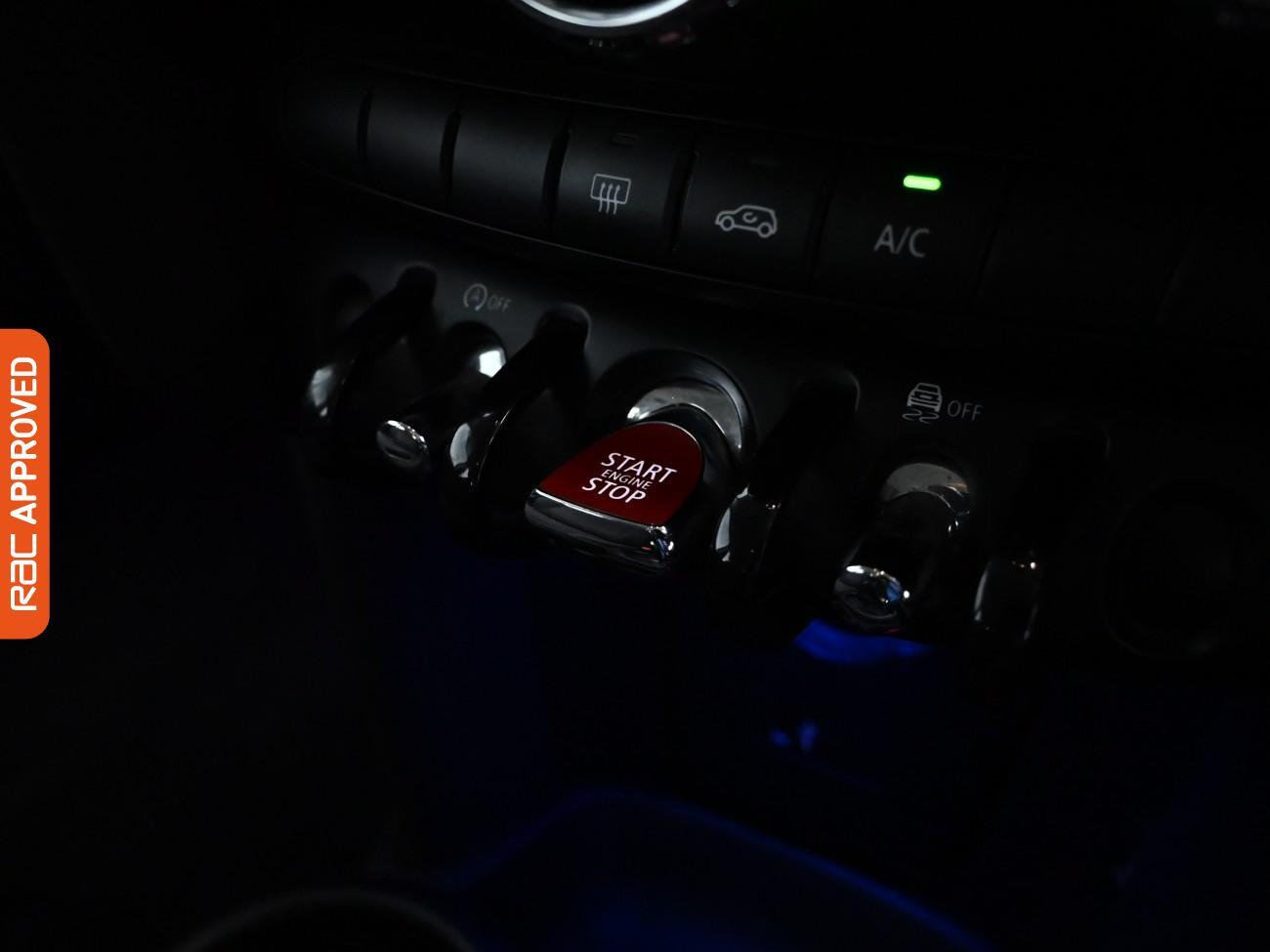 Used MINI Hatch 2020 for sale - 76385441: Photo 14