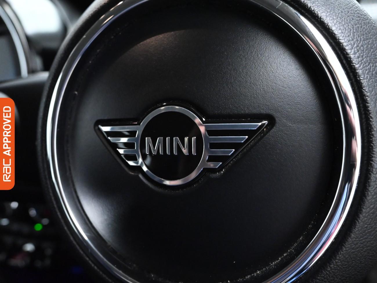 Used MINI Hatch 2020 for sale - 76385441: Photo 19